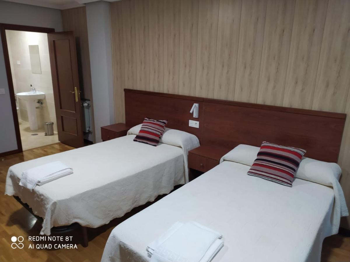 Hostal Cerecedo León Dış mekan fotoğraf